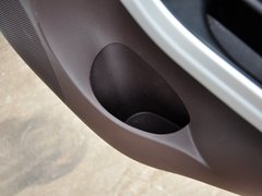 2013款 1.8T 自动 旗舰型