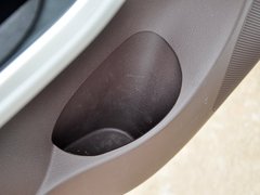 2013款 1.8T 自动 旗舰型