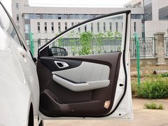 2013款 1.8T 自动 旗舰型