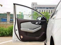 2013款 1.8T 自动 旗舰型