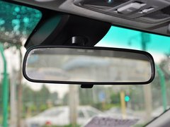 2013款 1.8T 自动 旗舰型