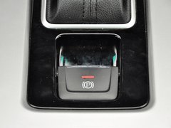 2013款 1.8T 自动 旗舰型