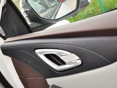 2013款 1.8T 自动 旗舰型