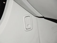2013款 1.8T 自动 旗舰型