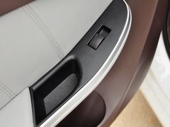 2013款 1.8T 自动 旗舰型