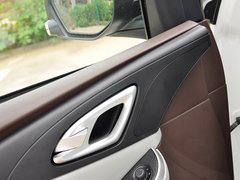 2013款 1.8T 自动 旗舰型