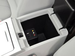 2013款 1.8T 自动 旗舰型