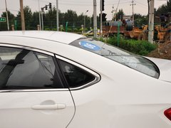 2013款 1.8T 自动 旗舰型