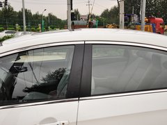 2013款 1.8T 自动 旗舰型