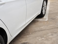 2013款 1.8T 自动 旗舰型