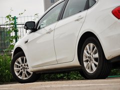 2013款 1.8T 自动 旗舰型