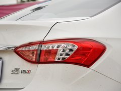 2013款 1.8T 自动 旗舰型