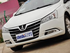 2013款 1.8T 自动 旗舰型