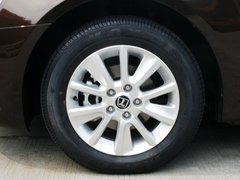 2013款 1.8T 自动 尊贵型