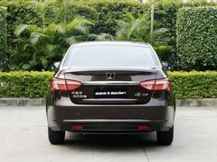 2013款 1.8T 自动 尊贵型