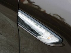 2013款 1.8T 自动 尊贵型