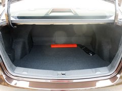 2013款 1.8T 自动 尊贵型