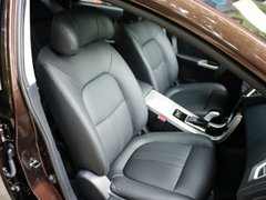 2013款 1.8T 自动 尊贵型