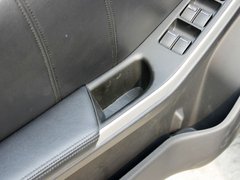 2013款 1.8T 自动 尊贵型