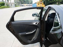 2013款 1.8T 自动 尊贵型