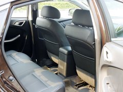 2013款 1.8T 自动 尊贵型