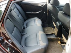 2013款 1.8T 自动 尊贵型