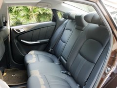 2013款 1.8T 自动 尊贵型