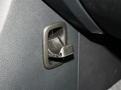 2013款 1.8T 自动 尊贵型