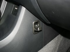 2013款 1.8T 自动 尊贵型