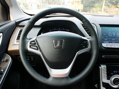 2013款 1.8T 自动 尊贵型