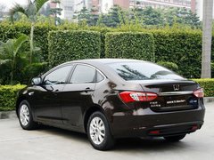 2013款 1.8T 自动 尊贵型