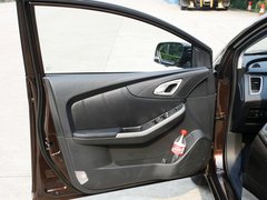 2013款 1.8T 自动 尊贵型