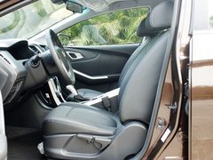 2013款 1.8T 自动 尊贵型