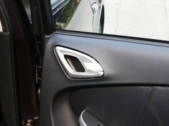 2013款 1.8T 自动 尊贵型