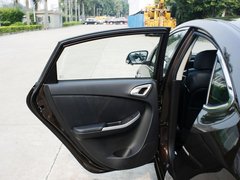 2013款 1.8T 自动 尊贵型