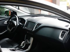 2013款 1.8T 自动 尊贵型