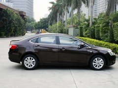 2013款 1.8T 自动 尊贵型