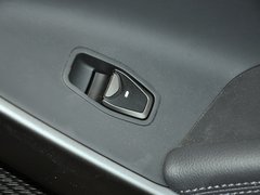 2013款 改款 3.0L 自动 四驱旗舰版 欧V 7座