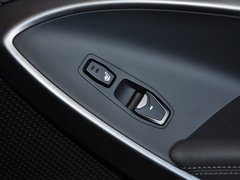 2013款 改款 3.0L 自动 四驱旗舰版 欧V 7座