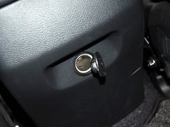 2013款 改款 3.0L 自动 四驱旗舰版 欧V 7座