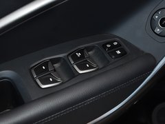 2013款 改款 3.0L 自动 四驱旗舰版 欧V 7座