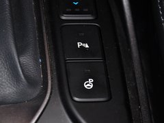 2013款 改款 3.0L 自动 四驱旗舰版 欧V 7座