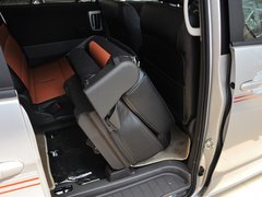 2013款 1.5T 手动 雅尚型 7座