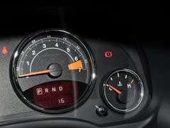 2014款 2.4L 自动 豪华导航版 5座