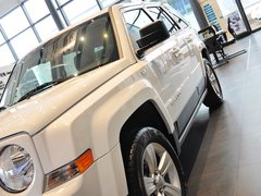 2014款 2.4L 自动 豪华导航版 5座
