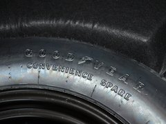 2014款 2.4L 自动 蛇行珍藏版 5座