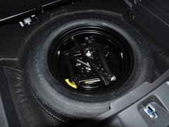 2014款 2.4L 自动 蛇行珍藏版 5座