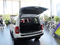 2014款 2.4L 自动 蛇行珍藏版 5座