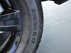 2014款 2.4L 自动 蛇行珍藏版 5座
