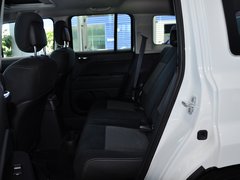 2014款 2.4L 自动 蛇行珍藏版 5座